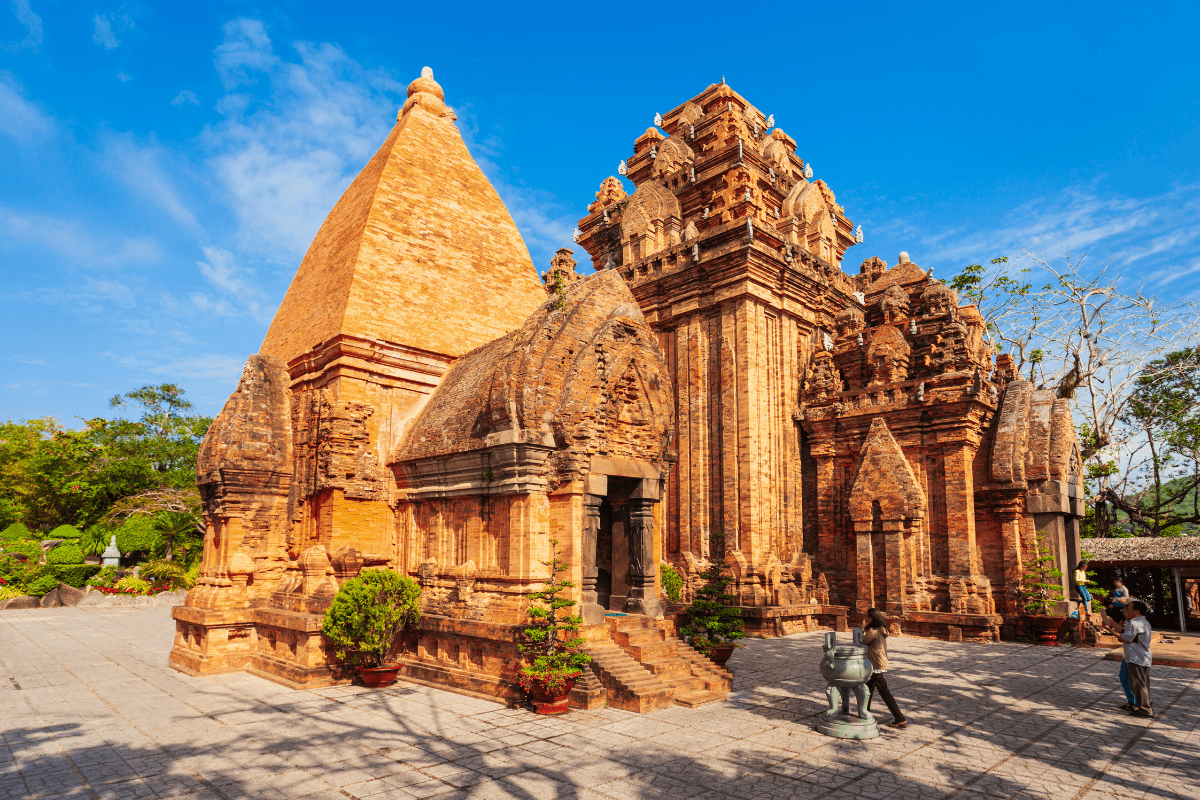 Tháp Chăm Po Sah Inư - dấu tích cổ xưa của một nền văn hóa Chăm Pa cổ